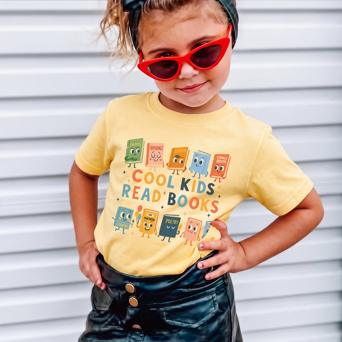 Personalized Cool Kids Read Books Graphic T-shirt